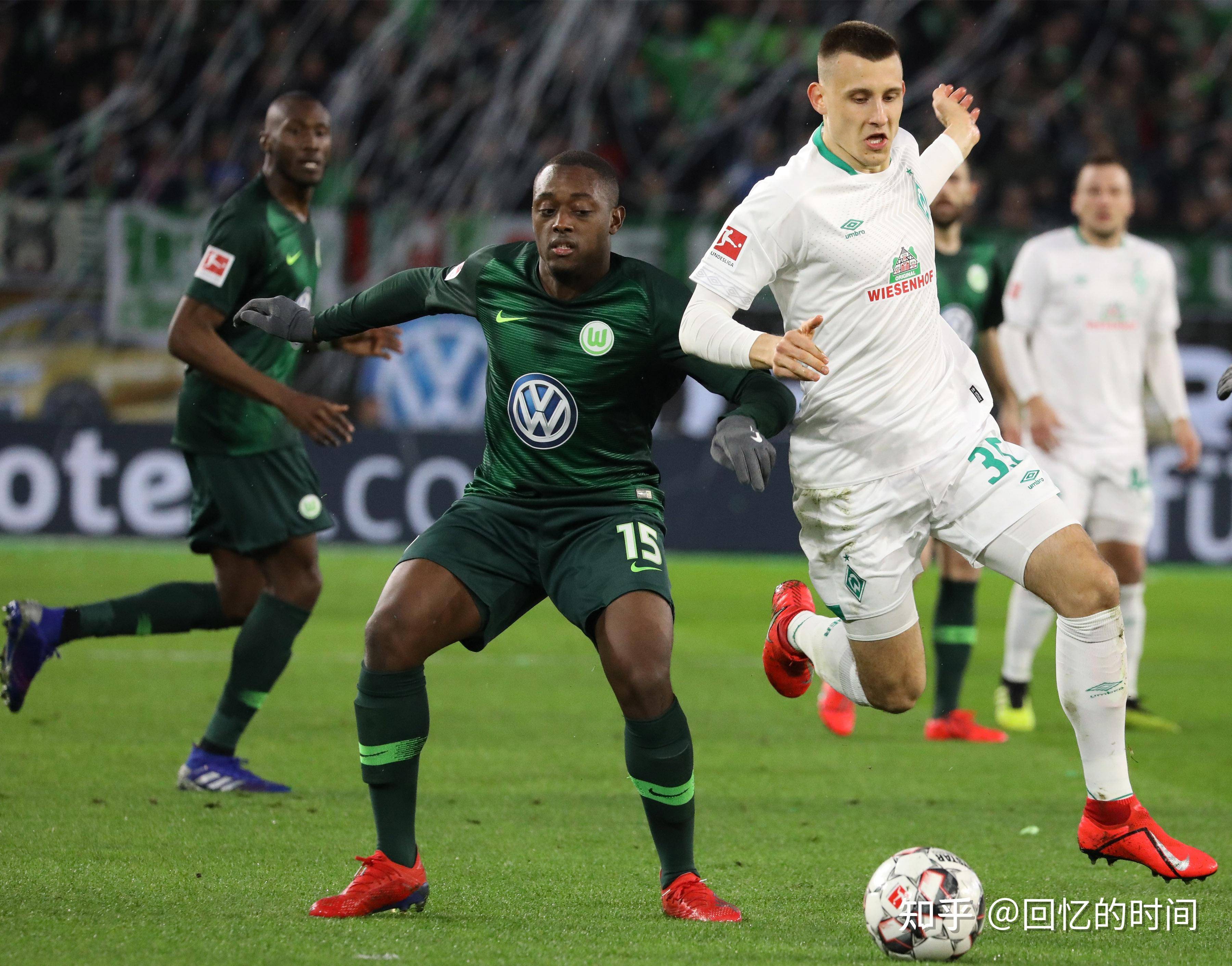 关于沃尔夫斯堡取胜斯图加特，排名继续攀升的信息