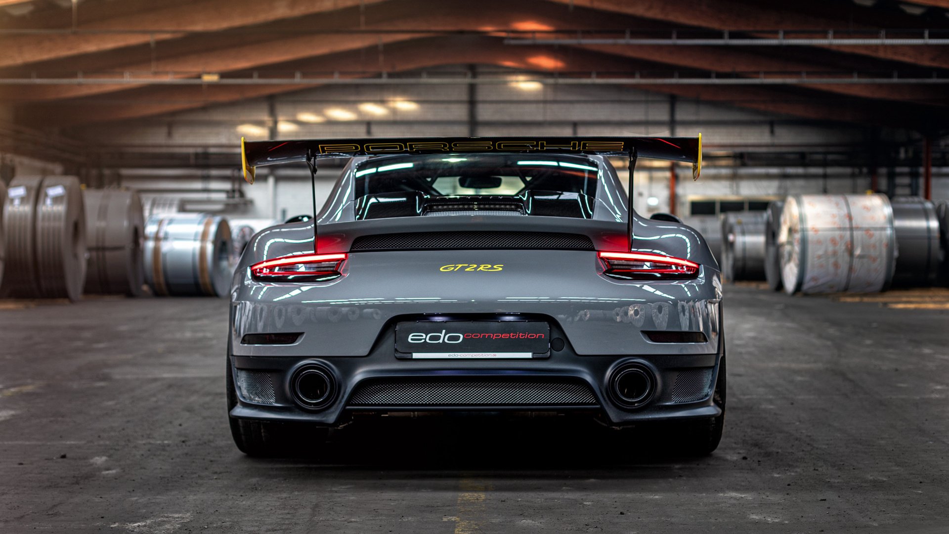 年度焦点之战之夜，范弗利特状态火热，点燃全场