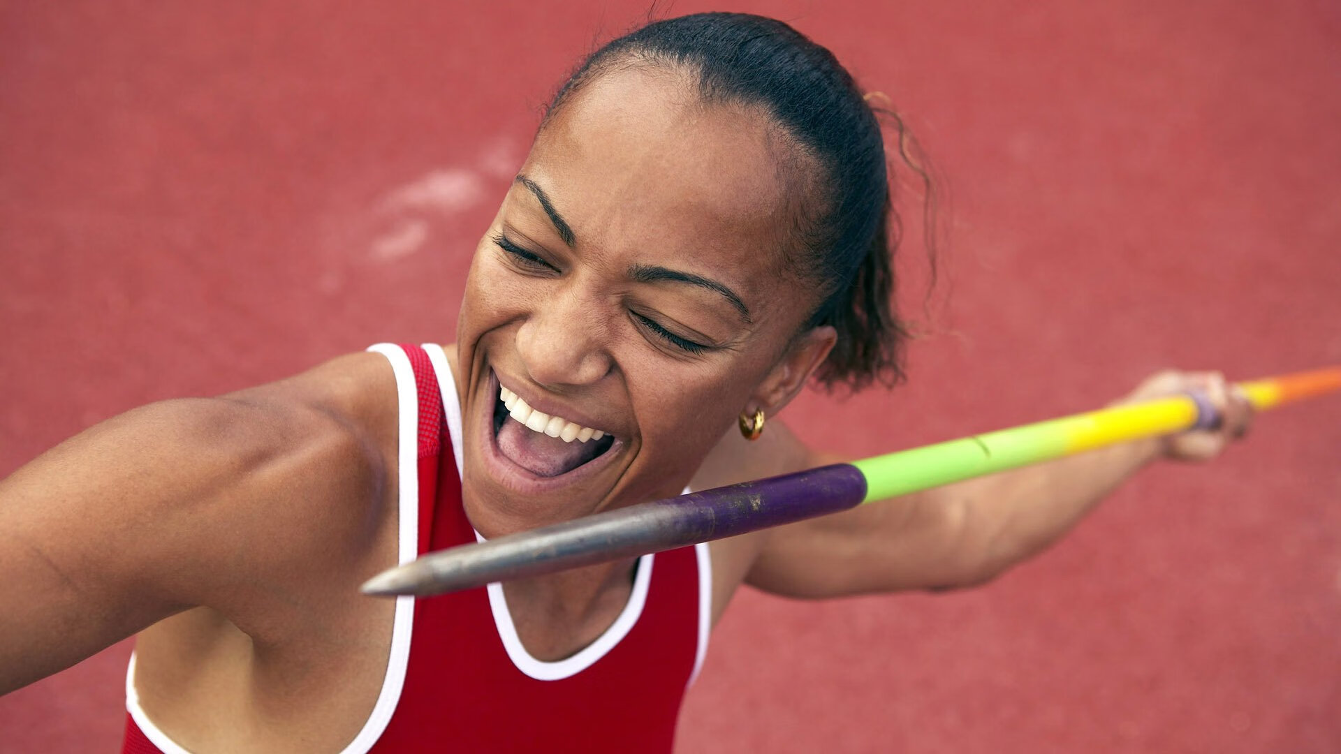 萨卡攻防两端统治全场，亚特兰大对阵哥伦比亚的战术启示